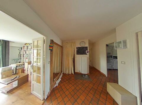   Grand appartement familial de 152 m� avec balcon et chemin�e � Agincourt Appartement - 6 pi�ce(s) - 152 m�