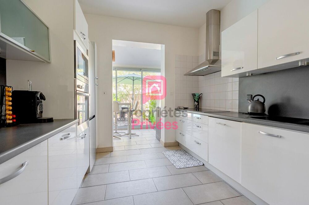 à vendre  Propriété/château Bordeaux (33200)