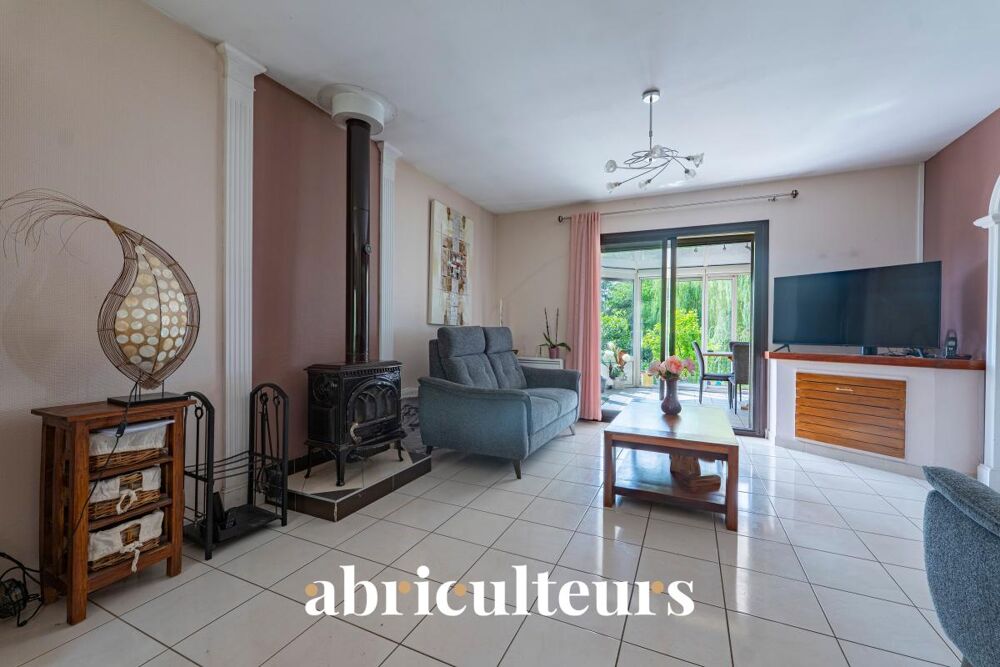 Vente Maison Maison familiale avec grand jardin arboré en vente à Varanges (21110) Varanges