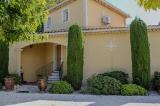  Villa à vendre 6 pièces 190 m² Althen des paluds