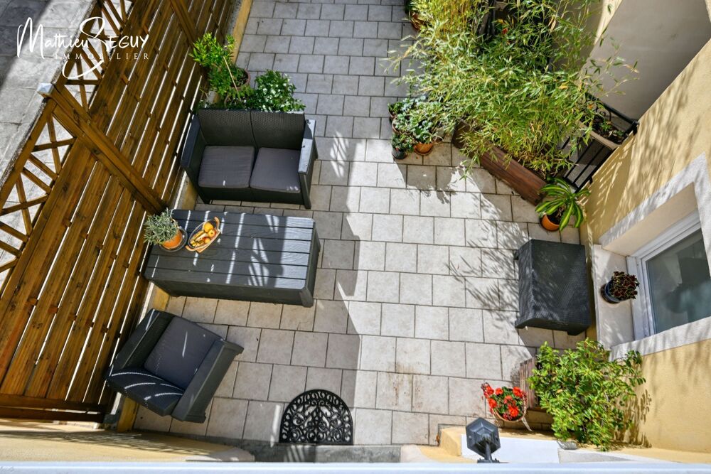 Maison P3 avec terrasse, remise, et 2 stationnements