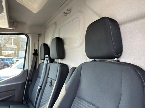 Transit FOURGON IV (2) 2.0 ECOBLUE 130 310 L2H2 AUTO LIMITED PRIX TT 2021 occasion 78240 Chambourcy