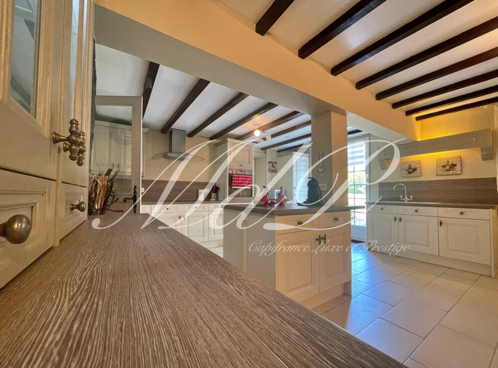 à vendre  Maison Ligueux (33220)