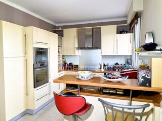  Maison à vendre 8 pièces 177 m²