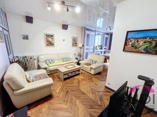  Immeuble à vendre 4 pièces 120 m²