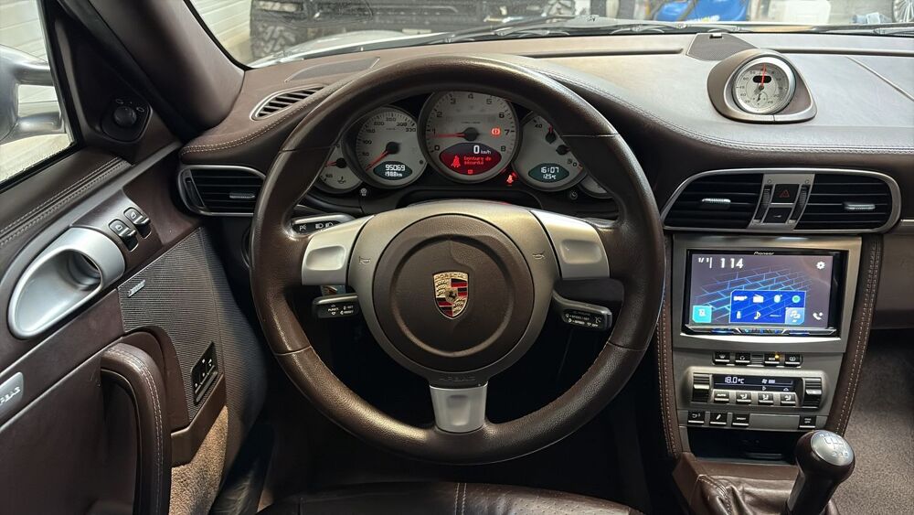 911 3.8 355.0 Carrera S 2006 occasion 37000 Tours