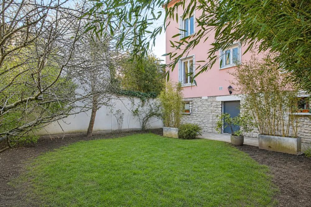 à vendre  Propriété/château Clamart (92140)