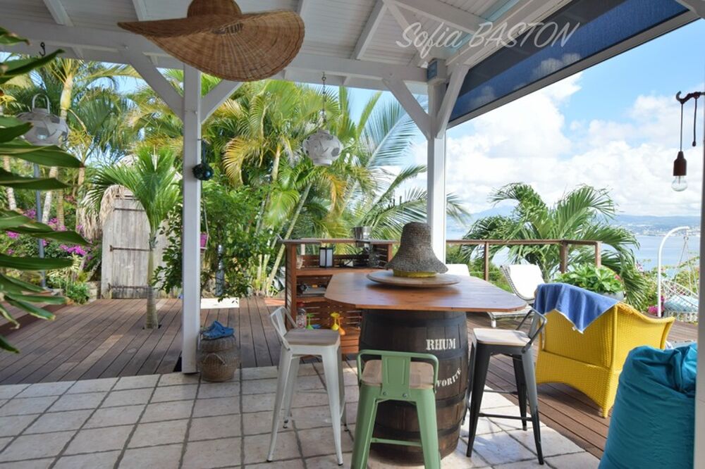 Vente Villa Les Trois-Îlets (972) – Villa avec vue mer imprenable – Piscine à débordement – Beaux volumes – Terrain de 891 m² Les trois ilets
