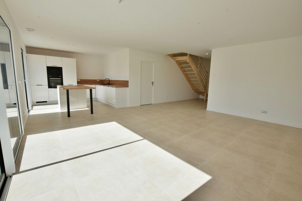 Vente Maison Maison neuve en frais d'acte réduit à 2,5%. Disponible de suite ! Corze