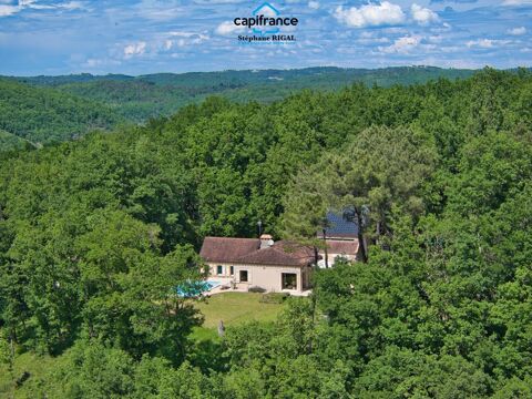   Dpt Lot et Garonne (47), � vendre FUMEL propri�t� en pierre P7 sur un terrain de 4ha de terrain Propri�t�/ch�teau - 7 pi�ce(s) - 250 m�