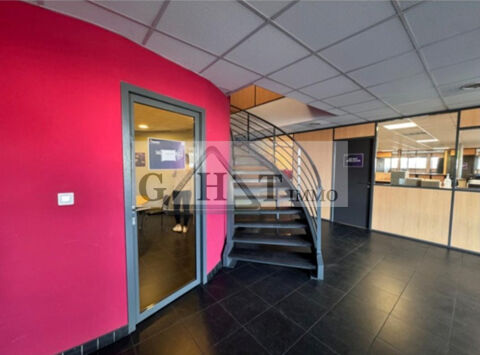   Entrepot / local d'activités de 5740m2 à vendre Argenteuil 