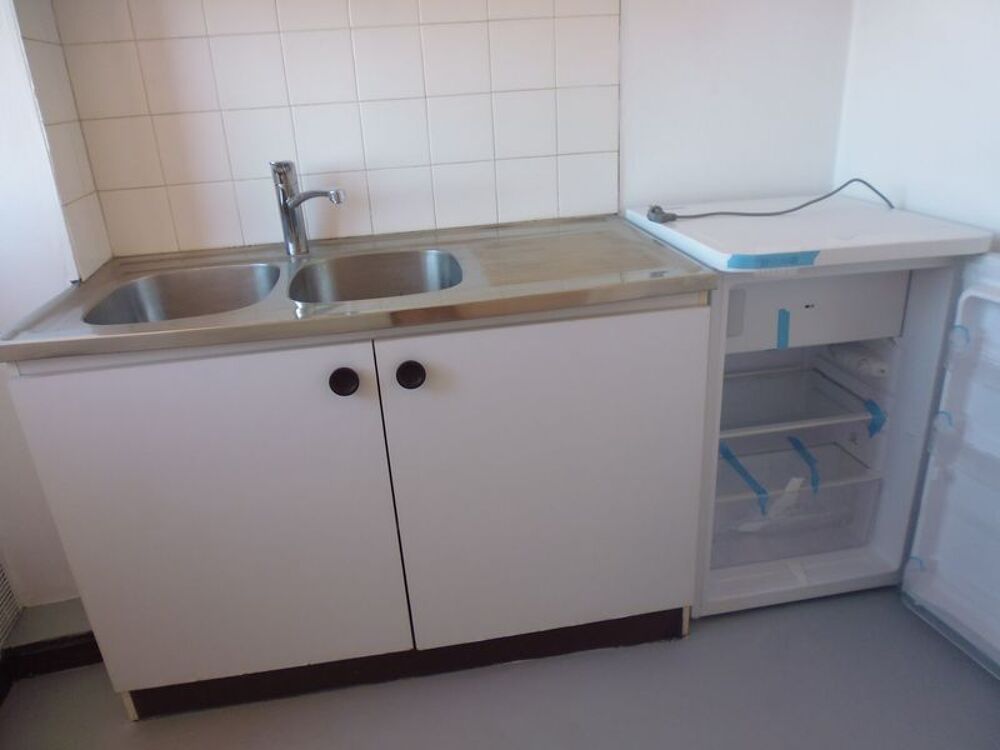 Location Appartement STUDIO DANS BEL  IMMEUBLE DU CENTRE VILLE Villefranche de rouergue