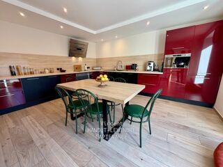  Maison à vendre 10 pièces 264 m²