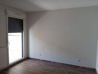  Appartement à louer 2 pièces 43 m²