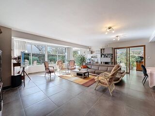  Maison � vendre 7 pi�ces 220 m�