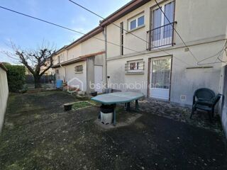  Maison  vendre 5 pices 99 m