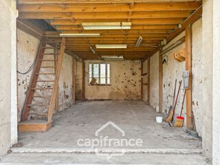  Remise / Grange � vendre 3 pi�ces 200 m�