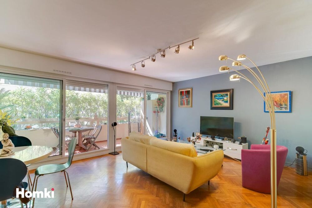 Vente Appartement Appartement T3 de 77 m² à Marseille 13008, Rue Paradis Marseille 8