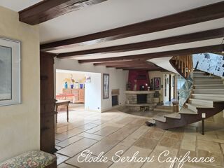  Maison à vendre 8 pièces 267 m²