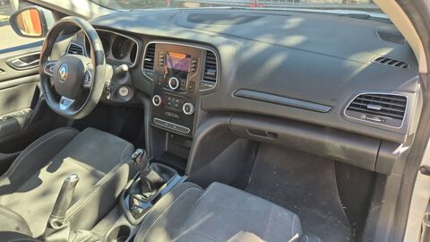 M&eacute;gane 1.2 TCe 100 Life 2017 occasion 80000 Amiens