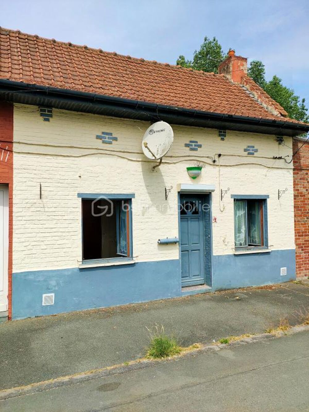 Charmante petite maison 1930 située en bordure du canal de la Deule