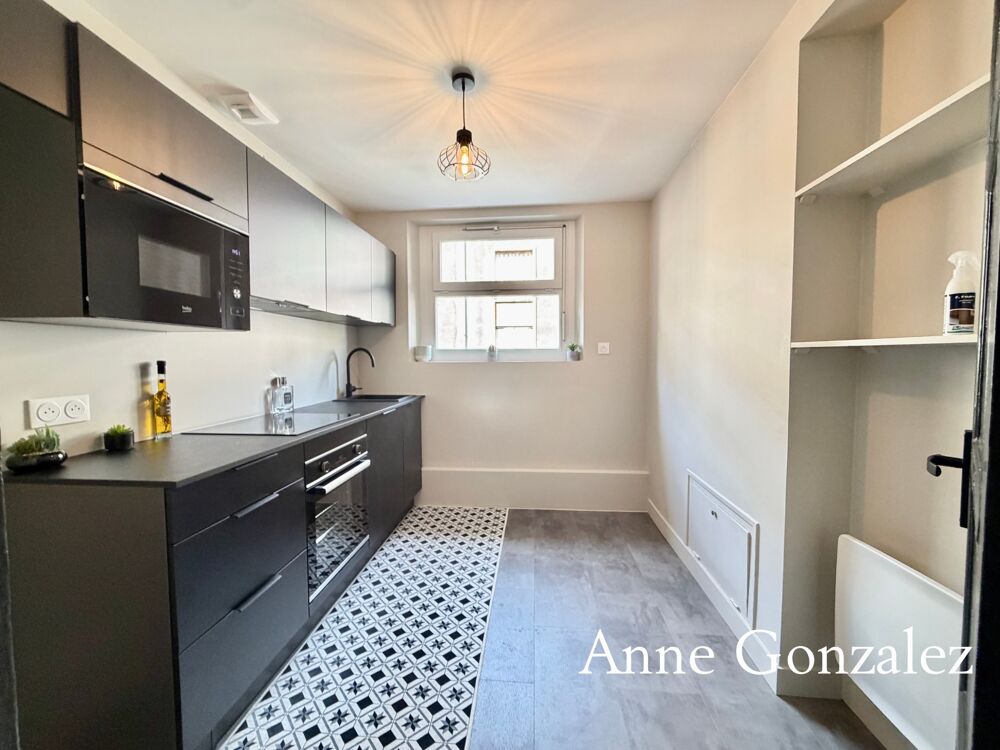 ORLEANS proche rue Royale, à vendre superbe Appartement T4 entièrment rénové dans belle petite copropriété avec peu de charges e