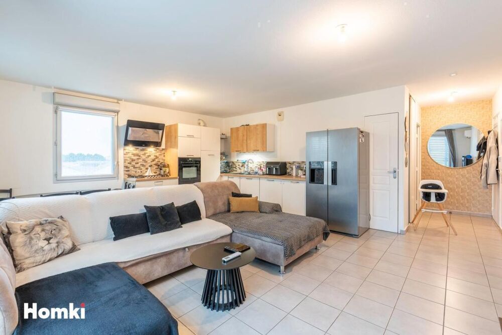 Appartement T4 de 81 m² à Saint-Fons 69190, Rue Robert et Reynier