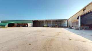  Remise / Grange � vendre 2 pi�ces 1784 m� Jouy le chatel