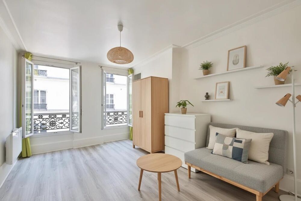 Appartement 1 pièce 21 m² · à Paris 17 · 21 m² · 240 000 €