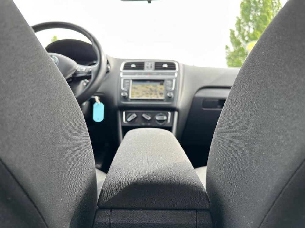 Polo V 1.4 TDI 90 CONFORTLINE BUSINESS DSG7 5P 2015 occasion 78240 Chambourcy