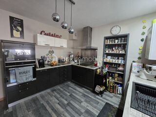  Maison  vendre 6 pices 150 m