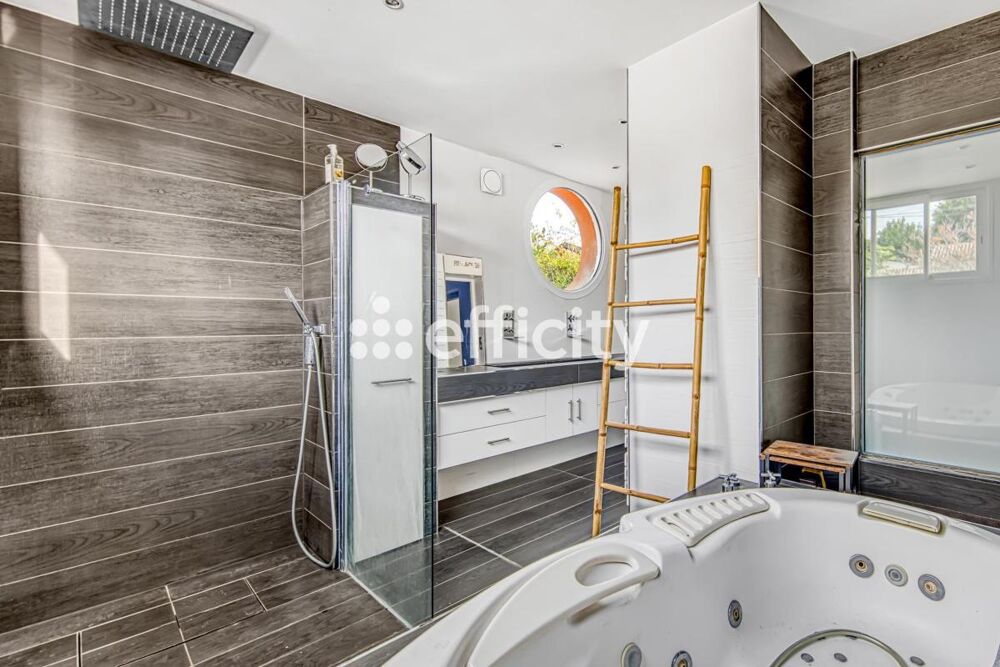 à vendre  Maison Pessac (33600)