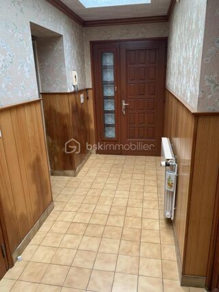  Maison à vendre 12 pièces 550 m²