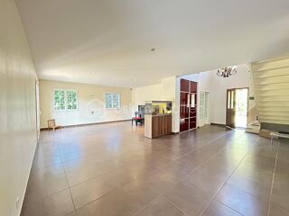  Villa � vendre 8 pi�ces 235 m�