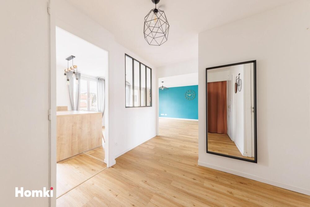 Vente Appartement À vendre – Beau T3 rénové de 72 m² avec garage – Clermont-Ferrand, quartier Champfleuri Clermont ferrand