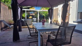  Maison  vendre 8 pices 262 m