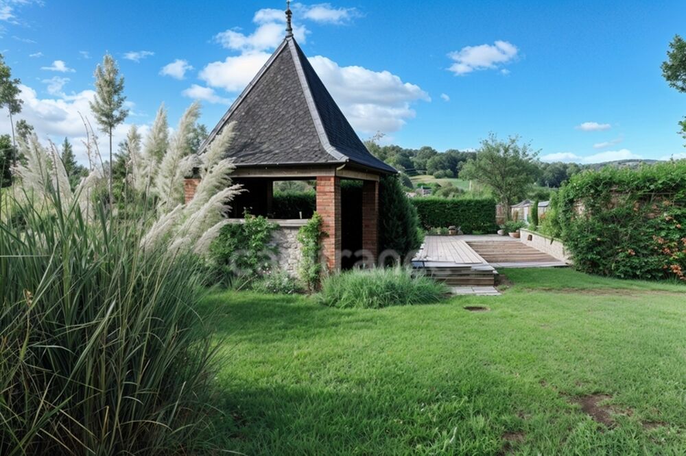 Superbe Maison Bourgeoise avec Vue Panoramique sur Maurs