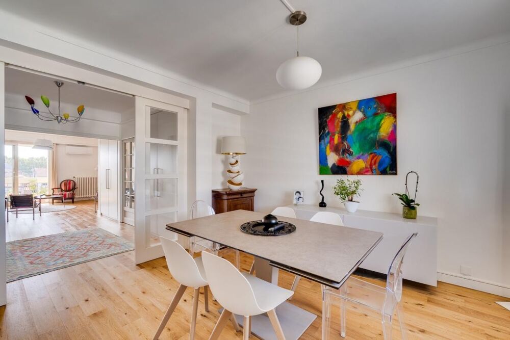 Vente Appartement BUSCA, grand T3 de 91m² en dernier étage  avec garage et vue dégagée Toulouse