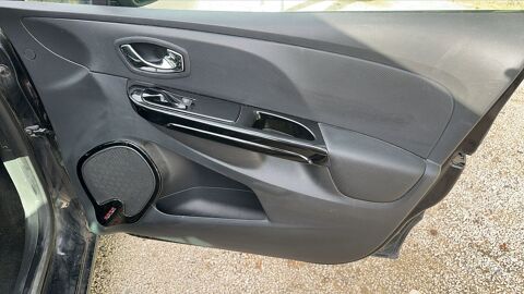Clio IV 0.9 TCe 90 Intens 2014 occasion 13770 Venelles
