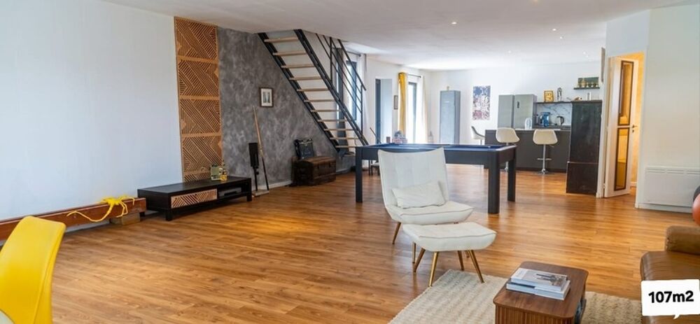 Vente Maison Maison à vendre 5 pièces SALON DE PROVENCE (13)209M² avec extérieurs et garage Salon de provence