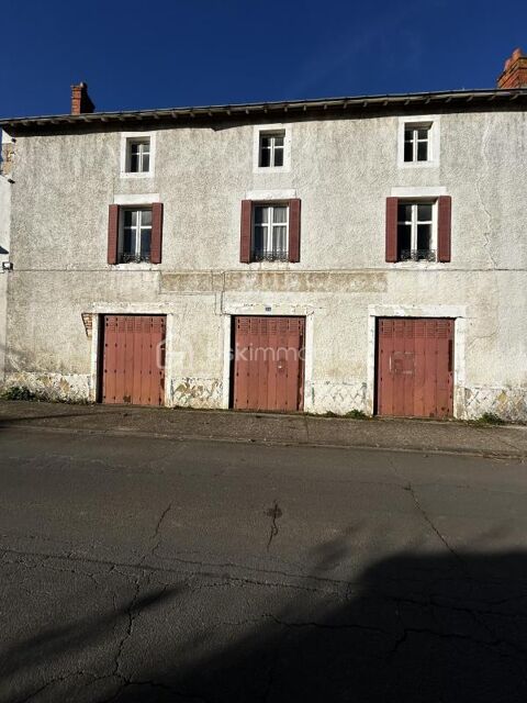   Maison de bourg/ Ancien bar et d�p�t vente 30MIN de Poitiers Maison - 7 pi�ce(s) - 170 m�