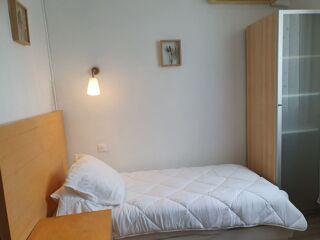  Appartement � louer 1 pi�ce 16 m� Arles