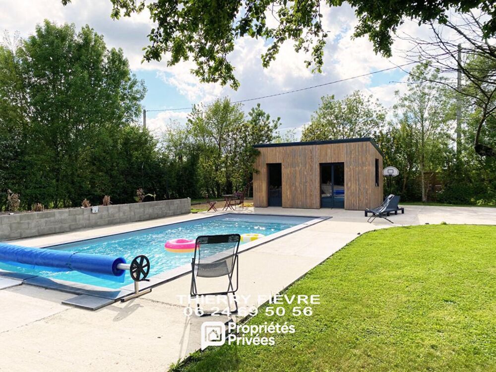 Varennes Sur Loire 49730 - Maison familiale de 145 m2 avec piscine et dépendance