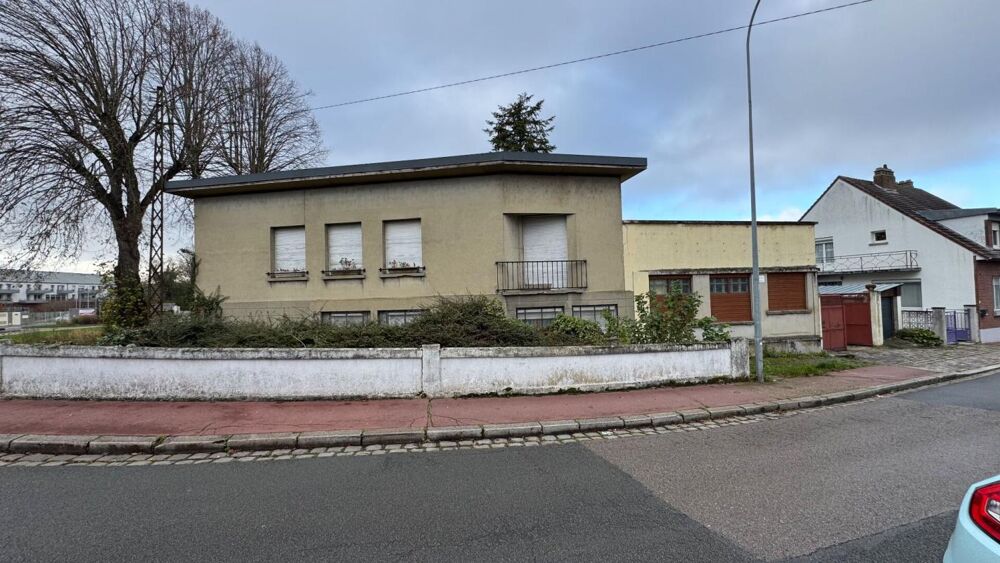 Vente Maison Maison à Abbeville 10 pièce(s) 212 m2 proche centre ville Abbeville