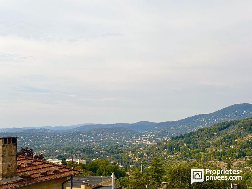 Vente Appartement Appartement spacieux avec terrasse et parking, quartier Saint-François - Grasse Grasse