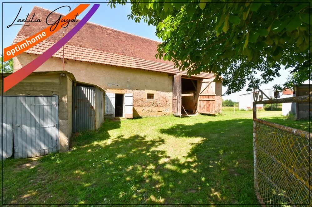 Maison de campagne avec grange et 8 200 m² de terrain  Saint-Léopardin-dAugy