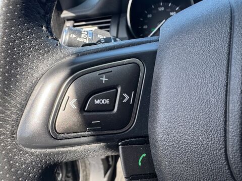 Range Rover Evoque (2) SD4 240 HSE DYNAMIC BVA 2018 occasion 35690 Acign&eacute;