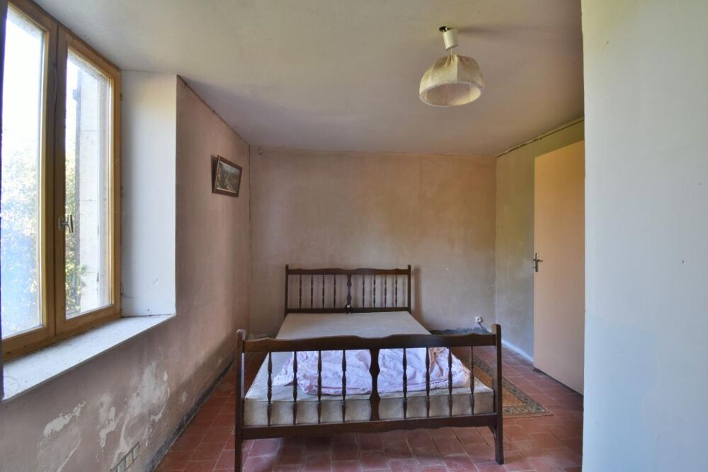 Vente Maison Maison  à rénover, à fort potentiel à la campagne, Montchevrier (36) Montchevrier