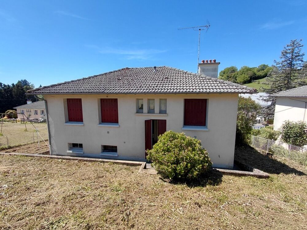 Maison familiale avec jardin et garage Montsalvy (15120)