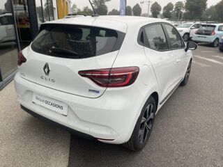 Clio V E-Tech 140 - 21N Business 2021 occasion 42210 Bellegarde-en-Forez